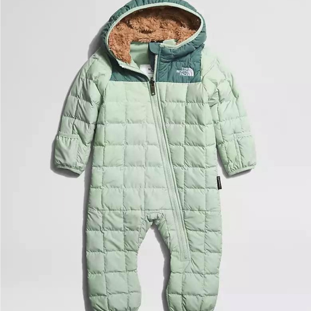 North Face Thermoball Snowsuit Size 3-6 Months